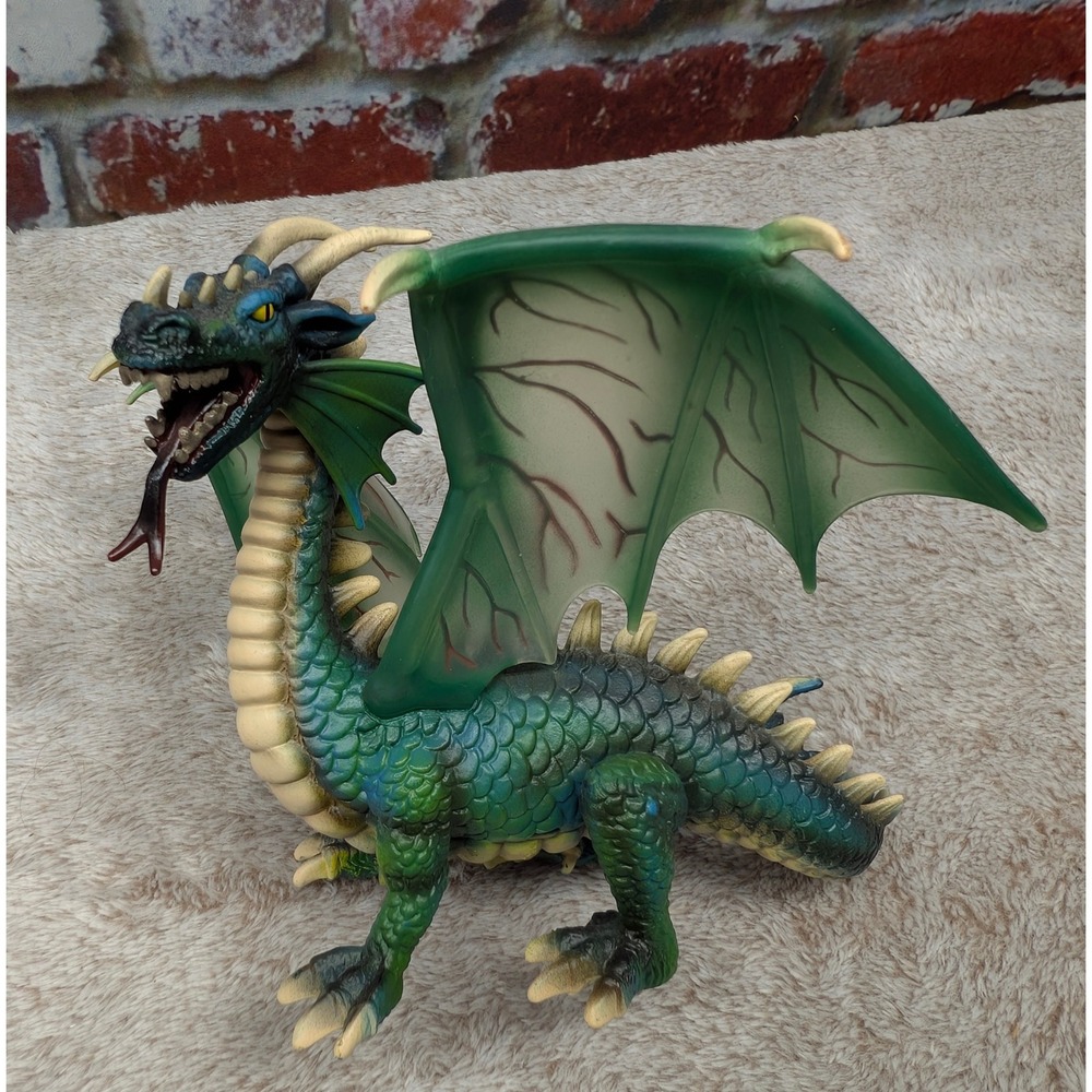 Schleich World of Knights Green Winged Dragon 70033 Retired 2003 Figure